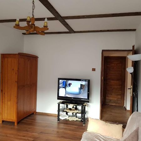 Apartment Straja Lupeni  Buitenkant foto
